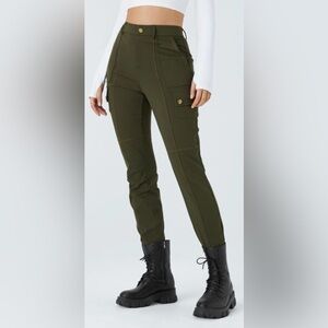 Halara Olive Green High Waist Skinny Cargo Pants Size S Regular. EUC